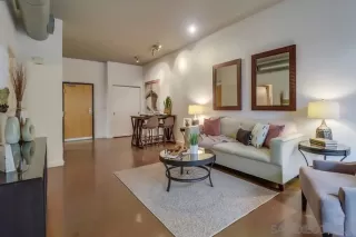 Photo #6: 230009139 Listing 