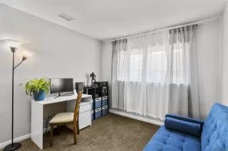 Photo #6: 230009165 Listing 