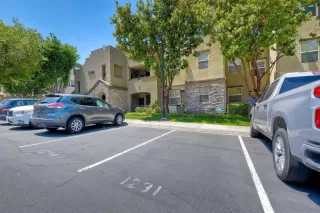 Photo #3: 230009230 Listing 