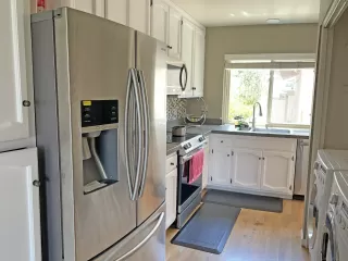 Photo #4: 230009237 Listing