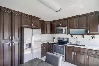 Photo #2: 230009263 Listing 