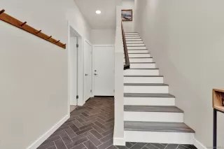 Photo #6: 230009276 Listing