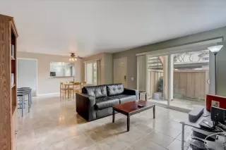 Photo #2: 230009285 Listing 