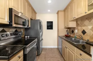 Photo #6: 230009287 Listing