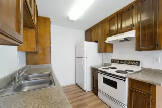 Photo #6: 230009299 Listing 