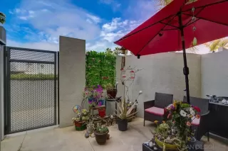 Photo #2: 230009309 Listing 