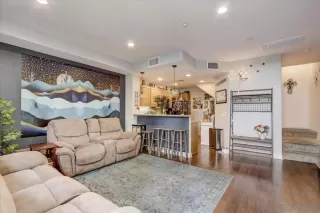 Photo #3: 230009309 Listing 