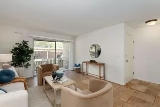 Photo #2: 230009315 Listing 