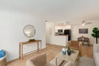 Photo #3: 230009315 Listing 