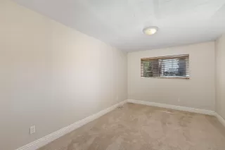 Photo #6: 230009345 Listing