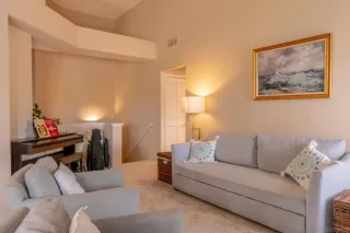 Photo #3: 230009355 Listing