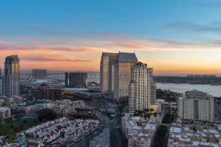 Photo #3: 230009385 Listing