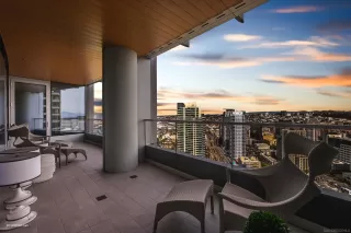 Photo #4: 230009385 Listing