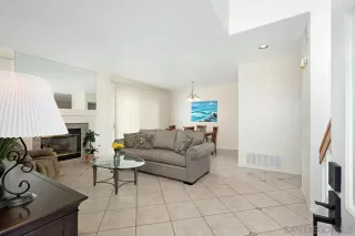 Photo #2: 230009405 Listing