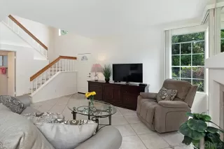 Photo #3: 230009405 Listing