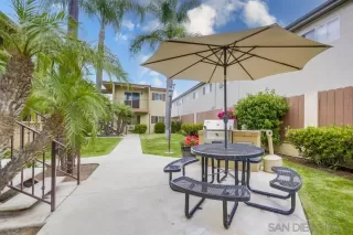 Photo #4: 230009407 Listing