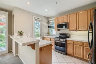 Photo #6: 230009426 Listing