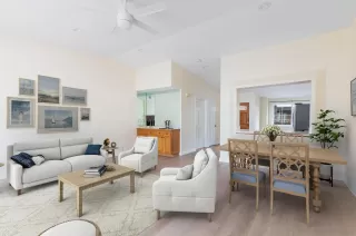 Photo #4: 230009474 Listing