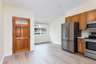 Photo #6: 230009474 Listing