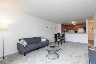 Photo #6: 230009476 Listing 