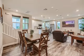 Photo #6: 230009479 Listing