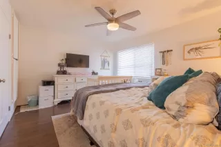 Photo #6: 230009503 Listing