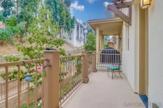 Photo #5: 230009509 Listing