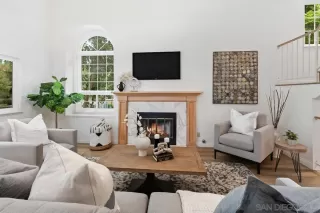 Photo #2: 230009526 Listing