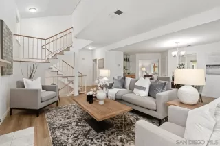 Photo #3: 230009526 Listing