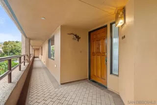 Photo #3: 230009543 Listing 