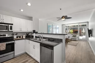 Photo #4: 230009561 Listing 