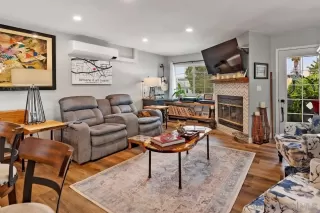 Photo #5: 230009570 Listing