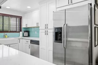 Photo #6: 230009585 Listing