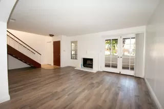 Photo #1: 230009593 Listing 