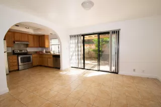 Photo #5: 230009593 Listing 