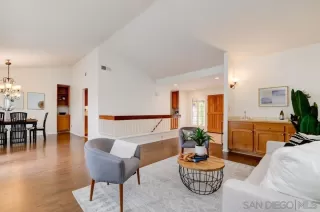 Photo #4: 230009670 Listing