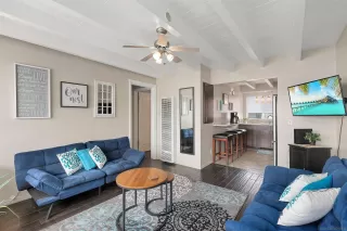 Photo #3: 230009683 Listing 