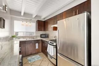 Photo #6: 230009683 Listing 