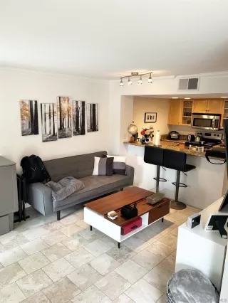 Photo #3: 230009703 Listing 