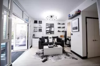 Photo #5: 230009705 Listing