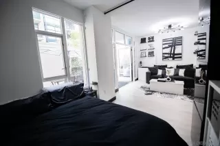 Photo #6: 230009705 Listing