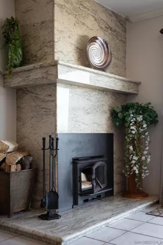 Photo #6: 230009706 Listing