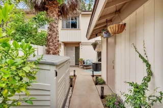 Photo #4: 230009715 Listing 