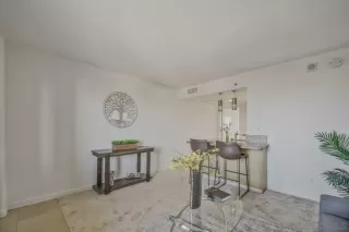 Photo #1: 230009730 Listing 