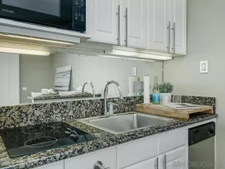 Photo #5: 230009789 Listing