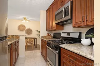 Photo #5: 230009801 Listing 