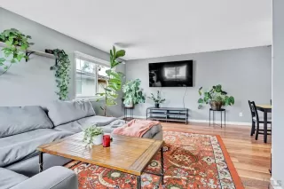 Photo #3: 230009807 Listing