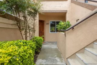 Photo #2: 230009839 Listing 