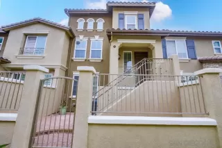 Photo #2: 230009843 Listing