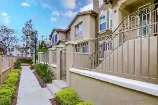 Photo #4: 230009843 Listing